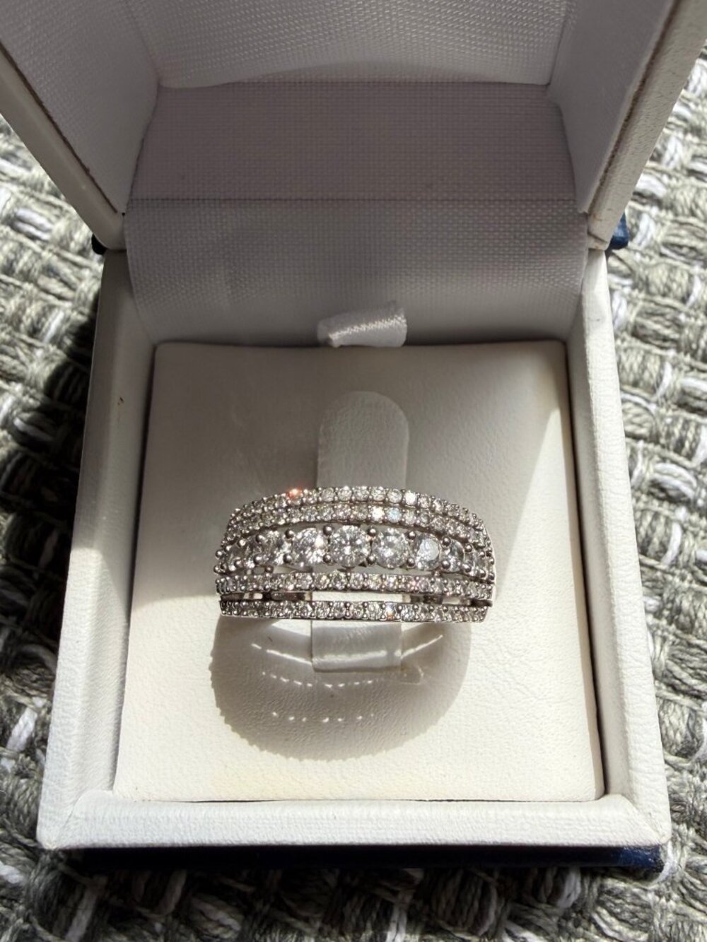 1CT Diamond Anniversary 10K White Gold Band 4 Row Size 8 Delamore w/Box